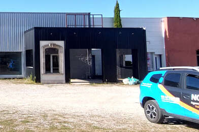 Commerce 3 pièces 1080 €