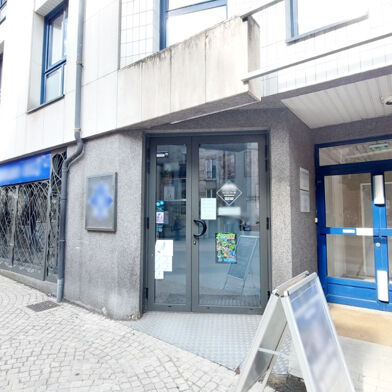 Commerce  199990 €