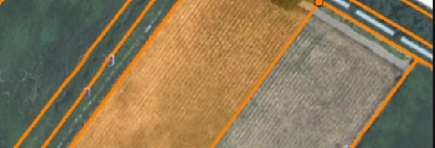 Terrain   m² à vendre à Mirebeau (86110)