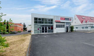 Commerce  360 m² à louer à Poitiers (86000)