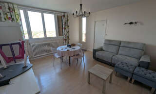 Appartement  60 m² à louer à Poitiers (86000)