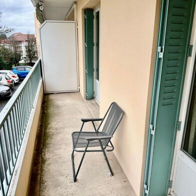 Appartement 4 pièces 185000 €