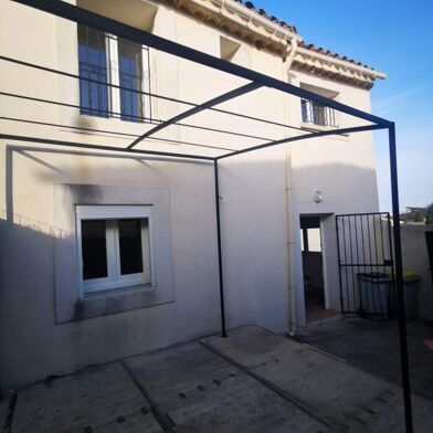 Maison 3 pièces 720 €