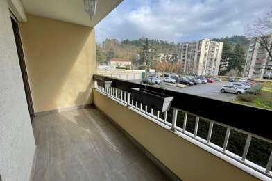 Appartement 4 pièces 220000 €