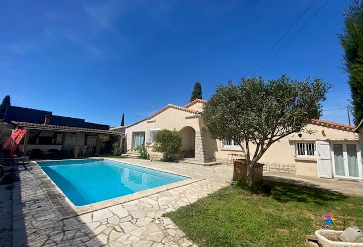Maison À Vendre — photo 1
