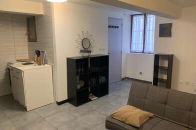 Appartement 2 pièces 548 €