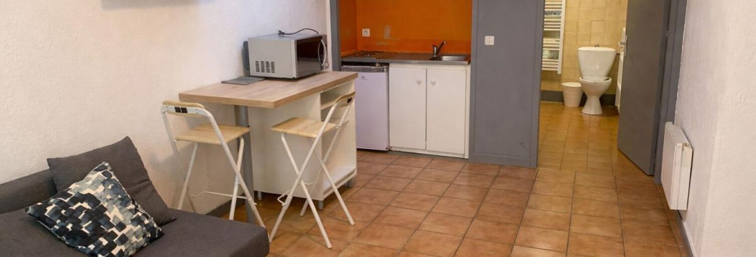 Appartement 1 Pièce 24 m² à louer à Nîmes (30000)