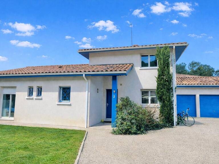 Maison À Vendre — photo 1