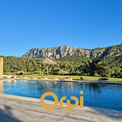 Maison 5 pièces 1620000 €