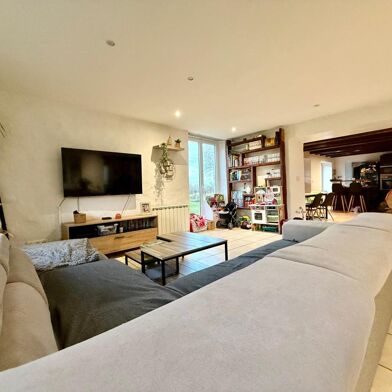 Maison 5 pièces 234260 €