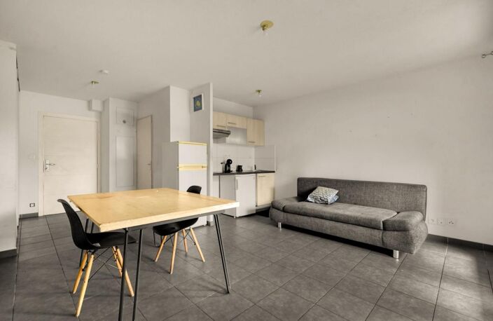 Appartement À Vendre — photo 2