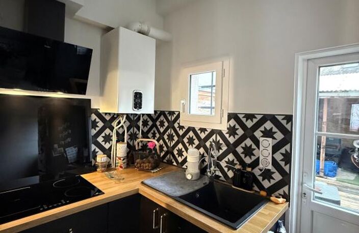 Maison À Vendre à proximité de l'hôpital Bretonneau — photo 2