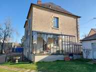 Maison Bengy Sur Craon 7 pièce(s) 210 m2 avec dépendances entièrement rénovée — photo 2