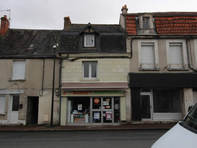 Immeuble Chatellerault 6 pièce(s) 60.50 m2 — photo du bien