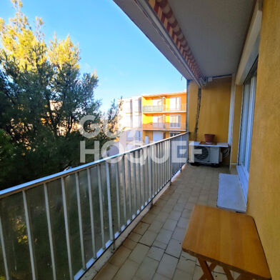 Appartement 3 pièces 720 €