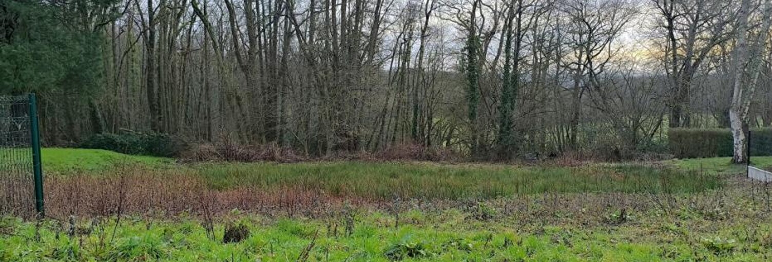Terrain  1631 m² à vendre à Les Hogues (27910)