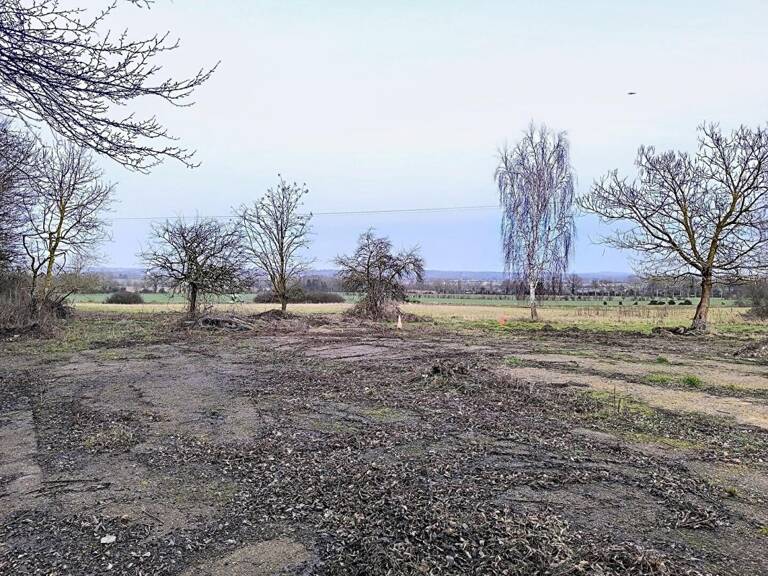 Terrain Ernemont La Villette 1000 m2 — photo 1