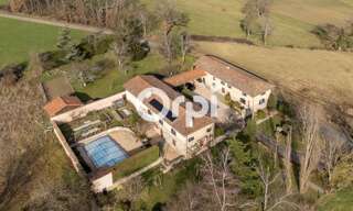 Maison 7 Pièces 283 m² à vendre à Haute-Rivoire (69610)