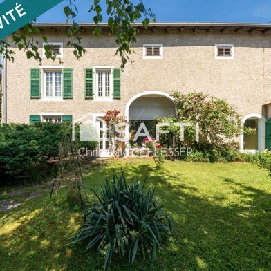 Maison 9 pièces 499000 €