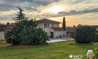 Maison 9 Pièces 208 m² à vendre à Oriolles (16480)