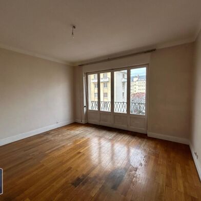 Appartement 2 pièces 820 €