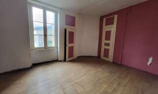 Immeuble  217 m² à vendre à Neuville-les-Dames (01400)
