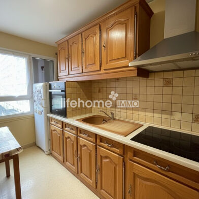 Appartement 3 pièces 69680 €