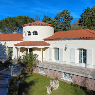 Maison 14 pièces 1699000 €