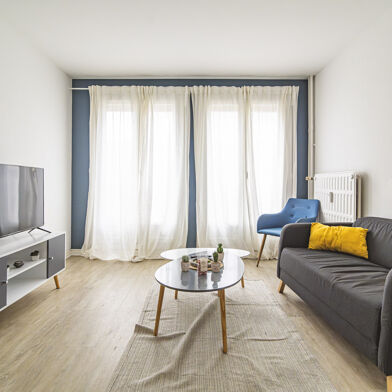 Appartement 5 pièces 1900 €