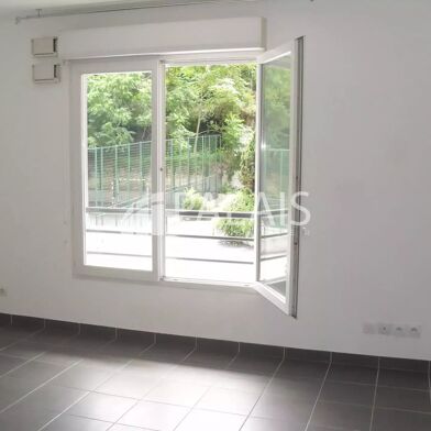 Appartement 1 pièces 584 €