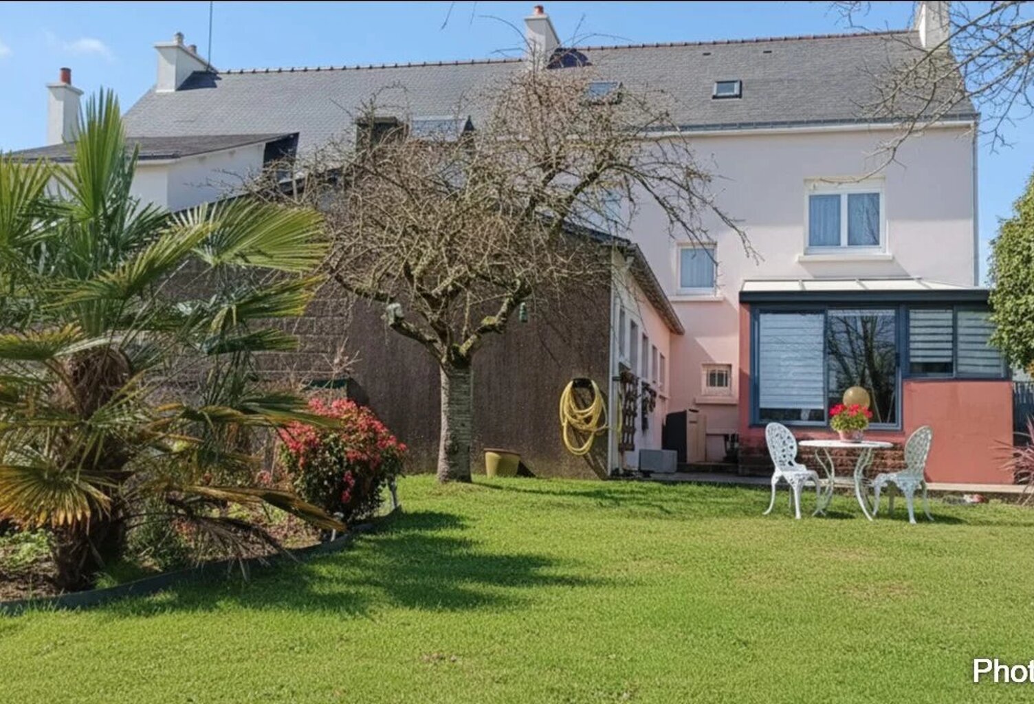 CLÉGUÉREC – MAISON FAMILIALE RÉNOVÉE — photo 1