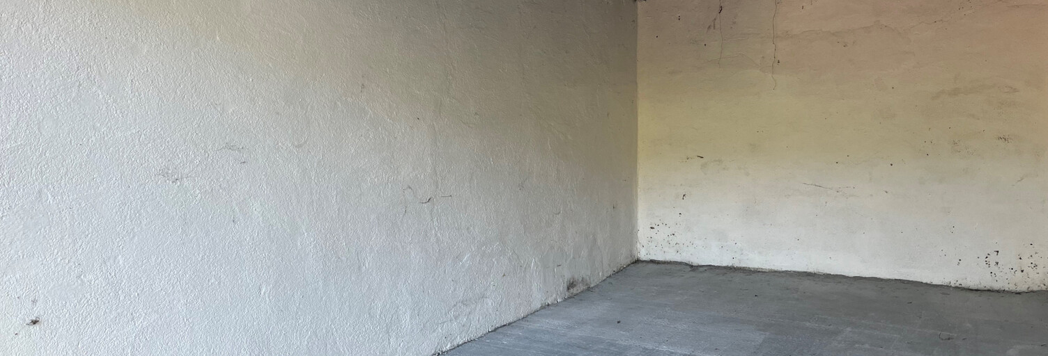 Garage  11 m² à louer à Tarare (69170)