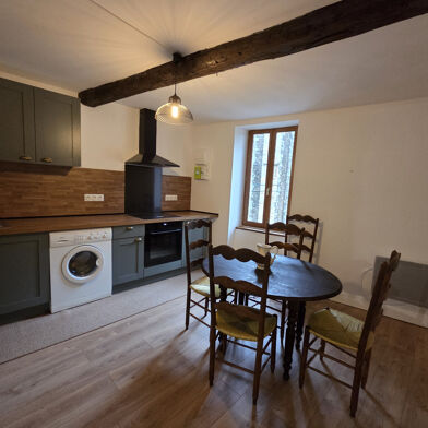 Appartement 3 pièces 650 €