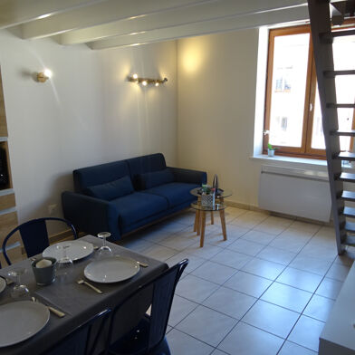 Appartement 1 pièces 811 €