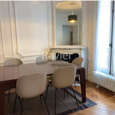 Appartement 3 pièces 2490 €
