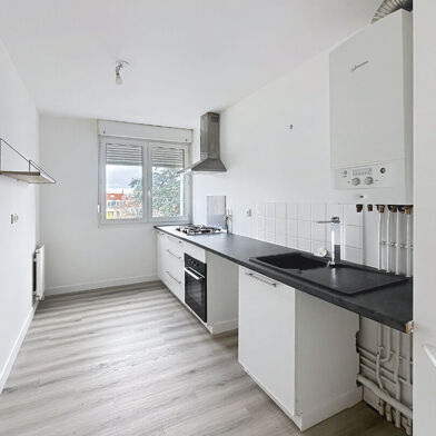 Appartement 4 pièces 1125 €