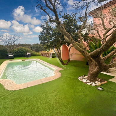 Maison 8 pièces 749000 €