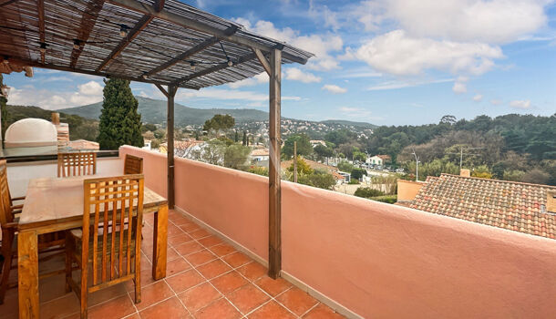 Villa / Maison 8 pièces  à vendre Pradet (Le) 83220