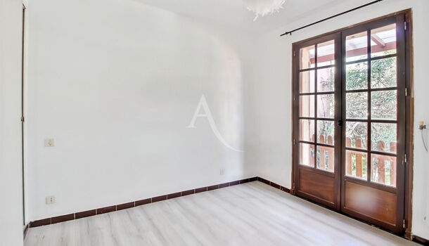 Villa / Maison 8 pièces  à vendre Pradet (Le) 83220