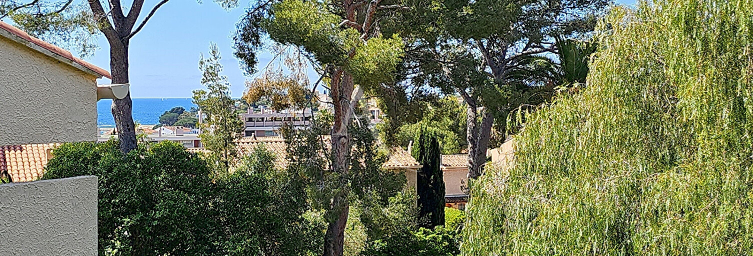 Appartement 4 Pièces 131 m² à vendre à Carqueiranne (83320)