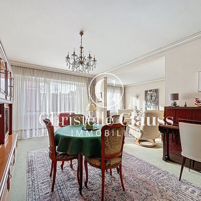 Appartement 4 pièces 167000 €