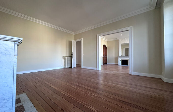 Appartement Bordeaux 6 pièce(s) 233m2 avec terrasse et parking — photo 3