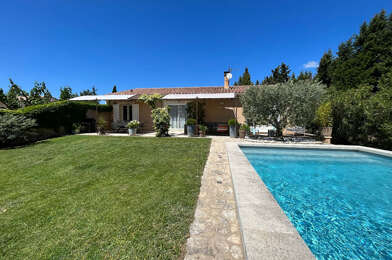 Maison 5 pièces 450500 €