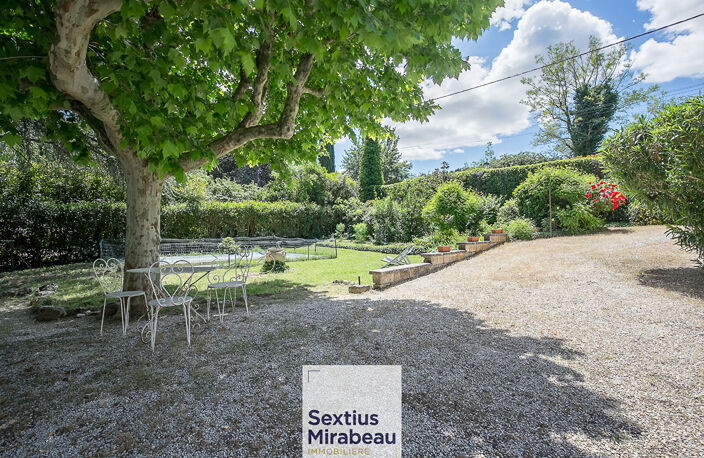 Villa de caractère à réinventer - Luynes au calme absolu — photo 5
