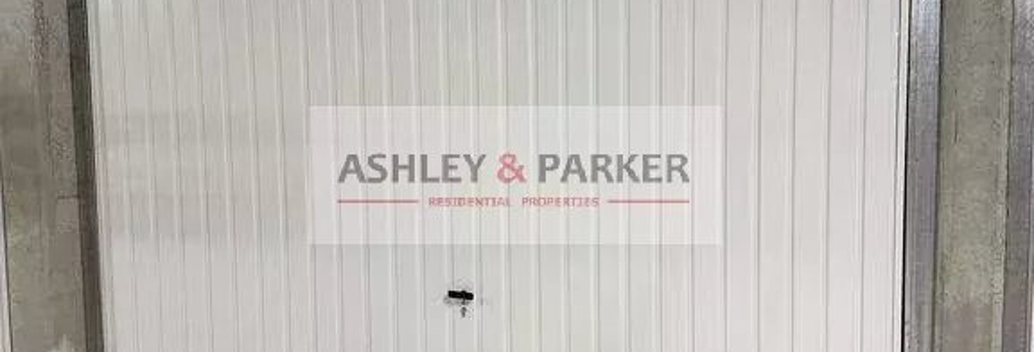 Garage   m² à vendre à Nice (06100)