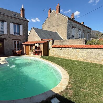 Maison 6 pièces 240000 €