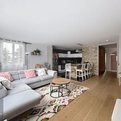 Appartement 5 pièces 249000 €