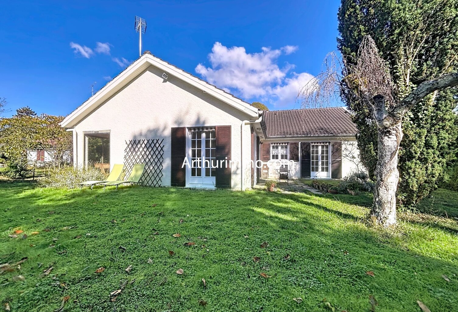 Maison de plain-pied avec Garage et Jardin — photo 1