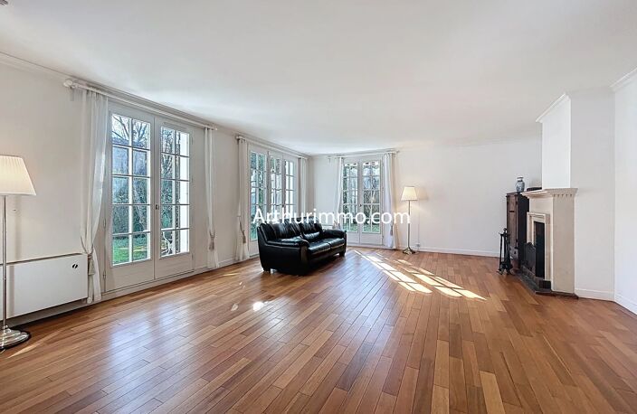 Maison de plain-pied avec Garage et Jardin — photo 2