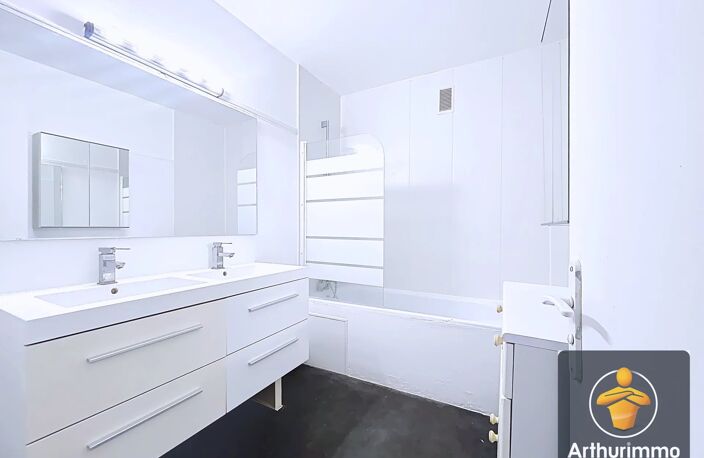 Appartement T5 - 3 minutes de la gare RER D — photo 4